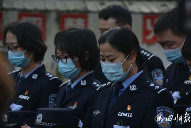 英雄的日常，輔警的溫暖人生與英勇犧牲