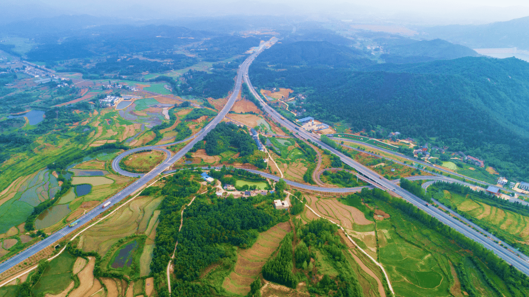 汝南公路規(guī)劃圖引領(lǐng)寧靜之旅，探索自然美景的絕佳選擇